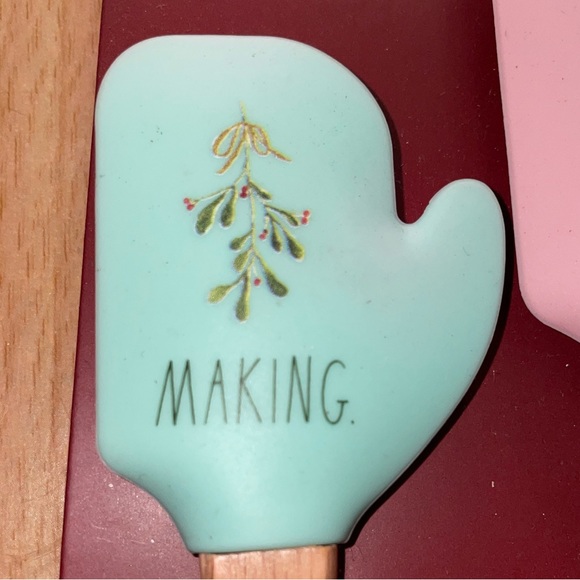 Rae Dunn MAKING SPIRITS BRIGHT Spatula Set - Picture 7 of 9